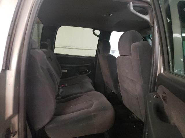 Photo 10 from auction – 2002 CHEVROLET SILVERADO with VIN 1GCGK13U82F195617