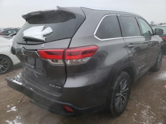Photo 3 from auction – 2018 TOYOTA HIGHLANDER with VIN 5TDJZRFHXJS538134