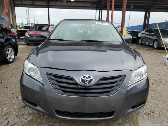 Foto 5 de la subasta – 2011 TOYOTA CAMRY BASE con VIN 4T1BF3EK9BU699459