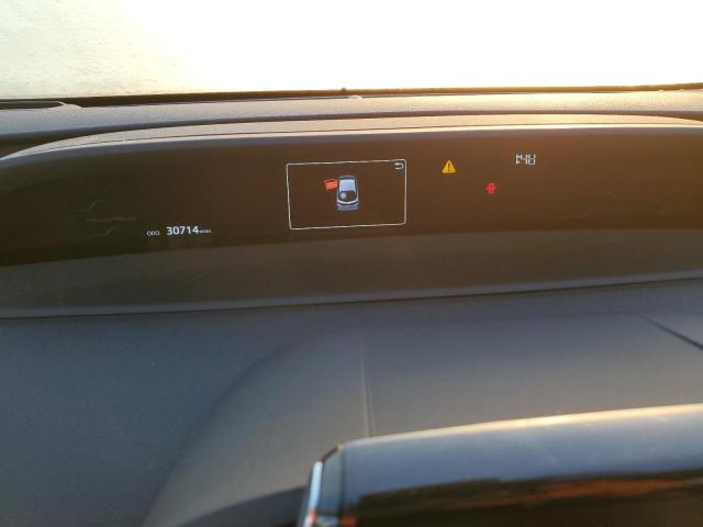 Photo 9 from auction – 2018 TOYOTA PRIUS PRIM with VIN JTDKARFP1J3072467