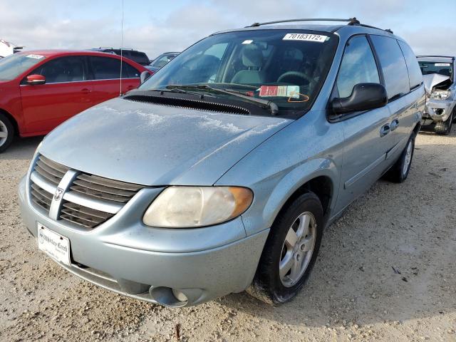 DODGE GRAND CARA 2005 with VIN 2D4GP44L95R173764 - Photo from auction
