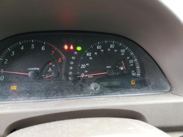 Photo 9 from auction – 2004 TOYOTA CAMRY LE with VIN 4T1BF32K64U072001