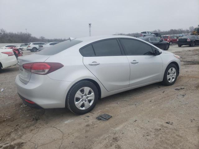 Photo 3 from auction – 2018 KIA FORTE LX with VIN 3KPFK4A72JE189461
