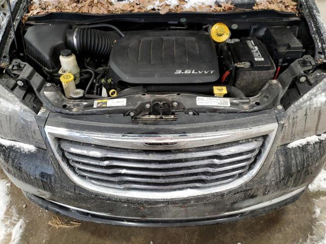 Photo 12 from auction – 2016 CHRYSLER TOWN & COU with VIN 2C4RC1HG9GR190614