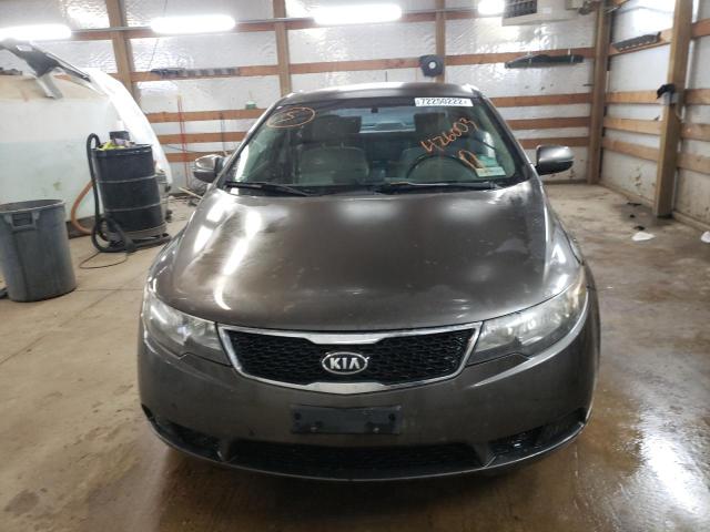 Photo 5 from auction – 2011 KIA FORTE EX with VIN KNAFU4A27B5426003