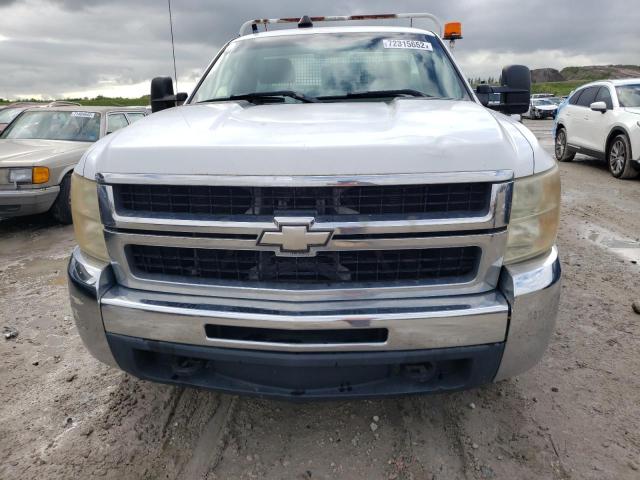 Photo 2 from auction – 2007 CHEVROLET SILVERADO with VIN 1GBHC24K57E575519