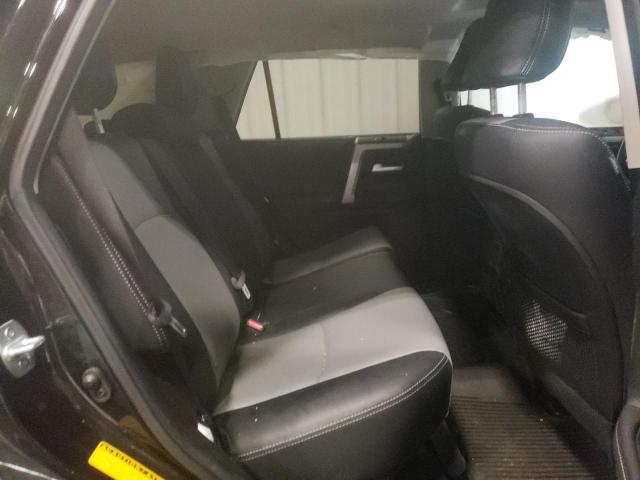 Photo 10 from auction – 2017 TOYOTA 4RUNNER SR with VIN JTEBU5JR9H5458136