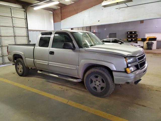Photo 4 from auction – 2006 CHEVROLET SILVERADO with VIN 2GCEK19B761135600
