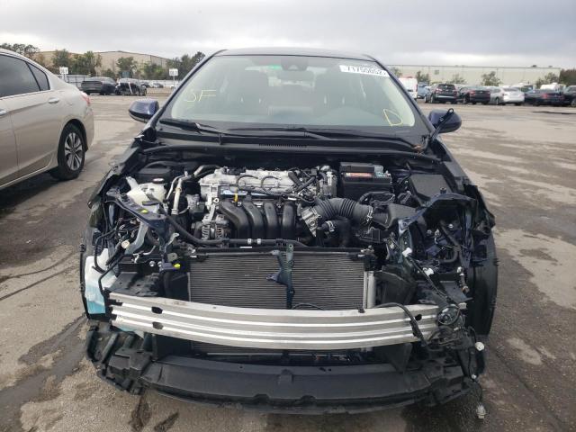 Photo 5 from auction – 2020 TOYOTA COROLLA LE with VIN JTDEPRAE4LJ076741