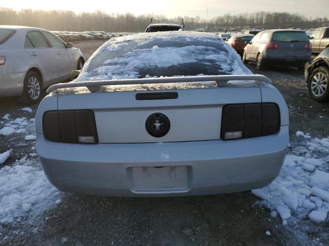 Photo 6 from auction – 2005 FORD MUSTANG with VIN 1ZVFT80N555253544
