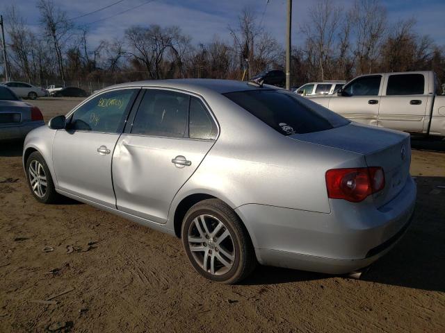 Photo 2 from auction – 2005 VOLKSWAGEN NEW JETTA with VIN 3VWSF71K95M618726