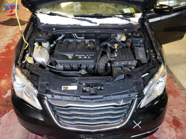 Photo 11 from auction – 2014 CHRYSLER 200 LX with VIN 1C3CCBAB9EN213785