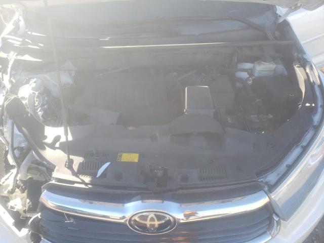 Photo 12 from auction – 2015 TOYOTA HIGHLANDER with VIN 5TDDKRFHXFS131391