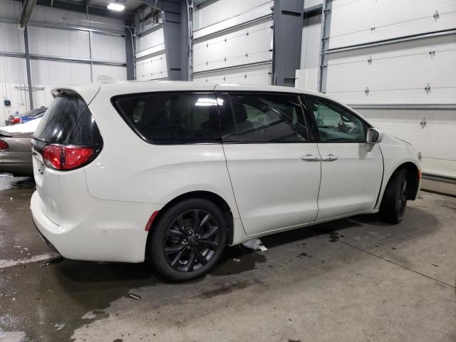 Photo 3 from auction – 2019 CHRYSLER PACIFICA T with VIN 2C4RC1FG1KR666799