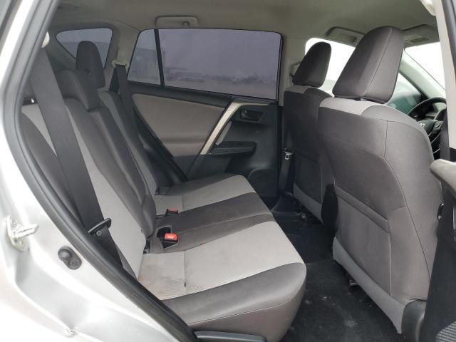 Photo 11 from auction – 2015 TOYOTA RAV4 LE with VIN 2T3ZFREVXFW131231