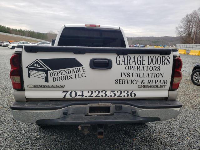 Photo 6 from auction – 2004 CHEVROLET SILVERADO with VIN 1GCEK19T54Z242237