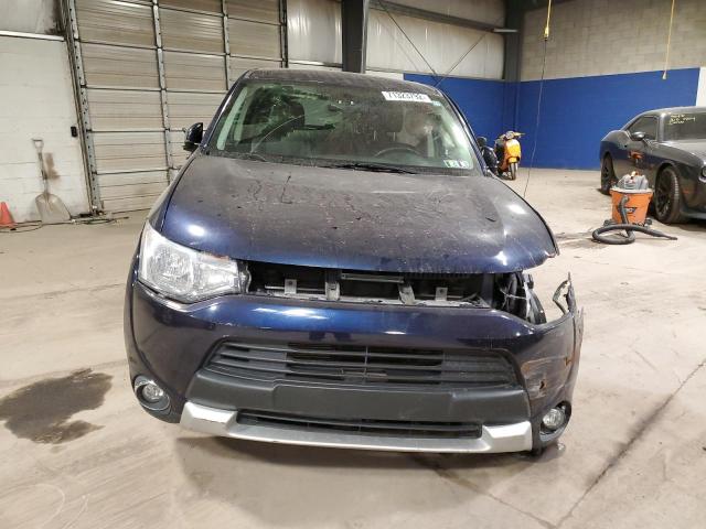 Photo 5 from auction – 2015 MITSUBISHI OUTLANDER with VIN JA4AZ3A3XFZ005807