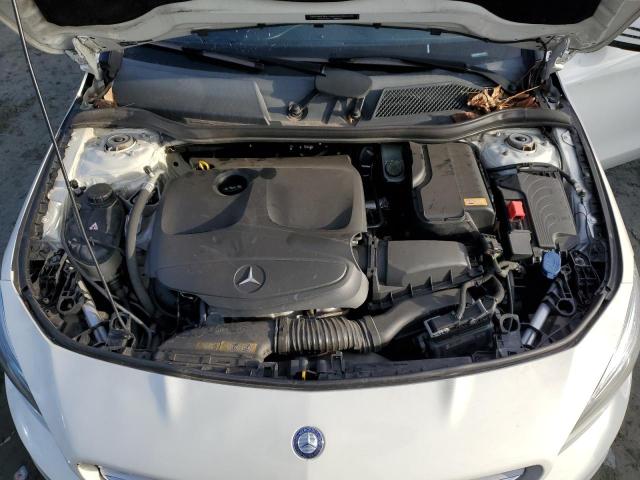 Photo 11 from auction – 2015 MERCEDES-BENZ CLA 250 with VIN WDDSJ4EB2FN176749