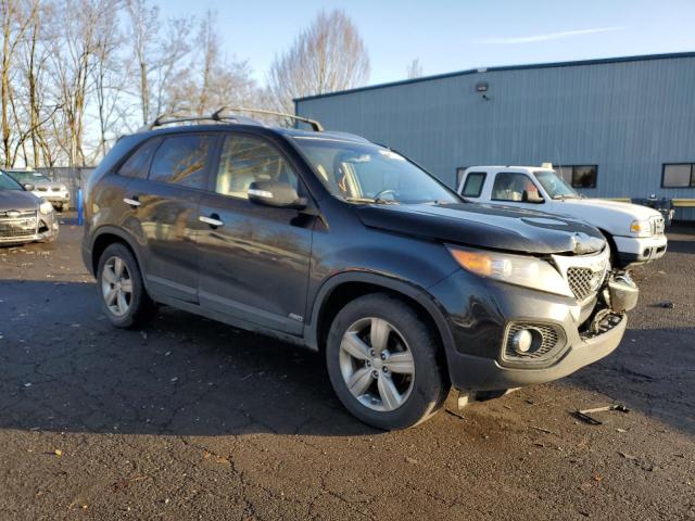 Photo 4 from auction – 2013 KIA SORENTO EX with VIN 5XYKUDA22DG411985