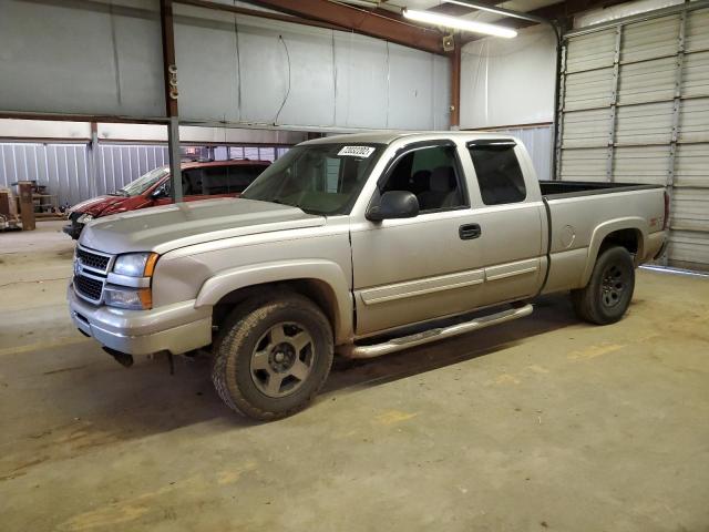 CHEVROLET SILVERADO 2006 with VIN 2GCEK19B761135600 - Photo from auction