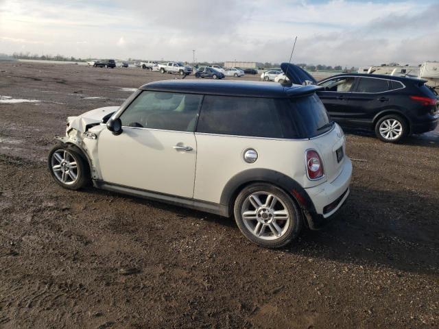 Photo 2 from auction – 2012 MINI COOPER S with VIN WMWSV3C57CT387813