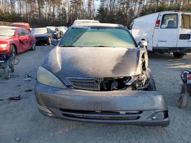 Photo 5 from auction – 2003 TOYOTA CAMRY LE with VIN 4T1BE32K93U660640