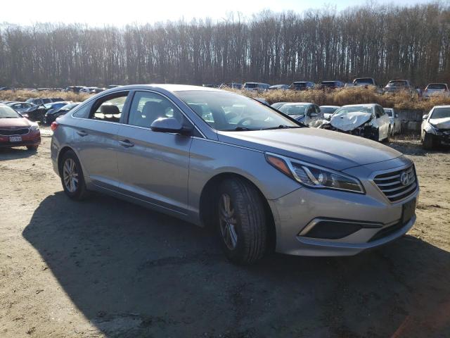 Zdjęcie 4 z aukcji – 2017 HYUNDAI SONATA SE z VIN 5NPE24AFXHH463546