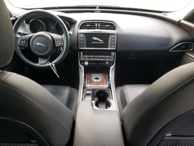Photo 8 from auction – 2017 JAGUAR XE PRESTIG with VIN SAJAE4BV8HA968604