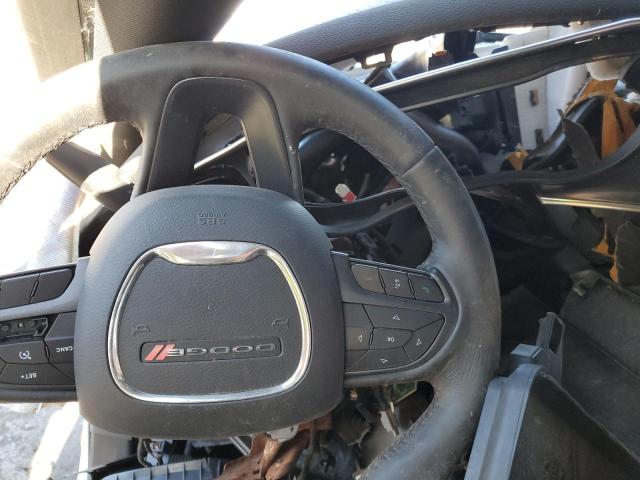Photo 9 from auction – 2018 DODGE CHALLENGER with VIN 2C3CDZAG7JH121725
