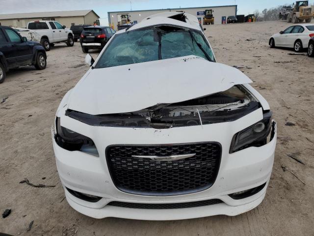Photo 5 from auction – 2018 CHRYSLER 300 S with VIN 2C3CCABG8JH266534