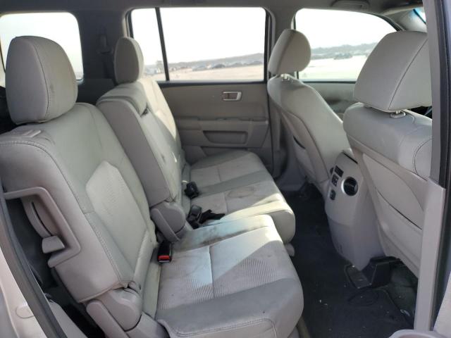 Photo 10 from auction – 2015 HONDA PILOT LX with VIN 5FNYF3H29FB029807
