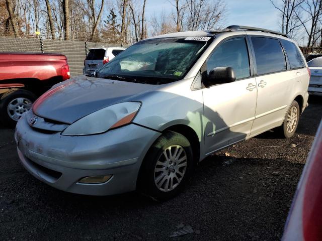TOYOTA SIENNA LE 2007 with VIN 5TDBK23C27S008032 - Photo from auction