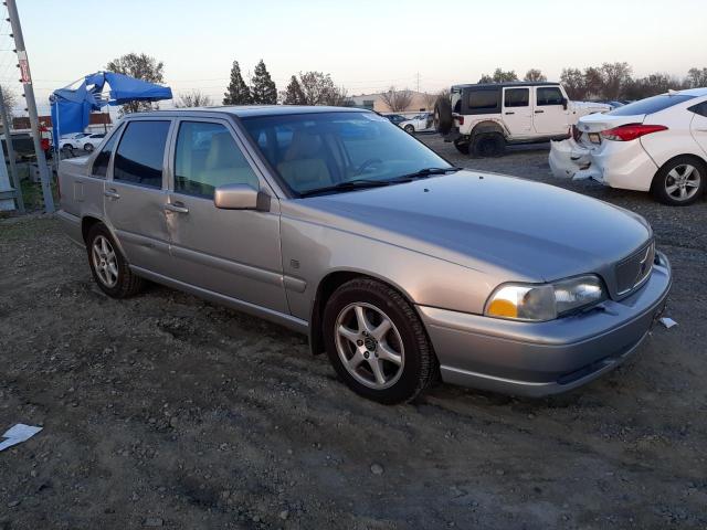Photo 4 from auction – 1999 VOLVO S70 with VIN YV1LS55A9X2611160