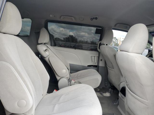 Photo 11 from auction – 2012 TOYOTA SIENNA LE with VIN 5TDKK3DC7CS248417