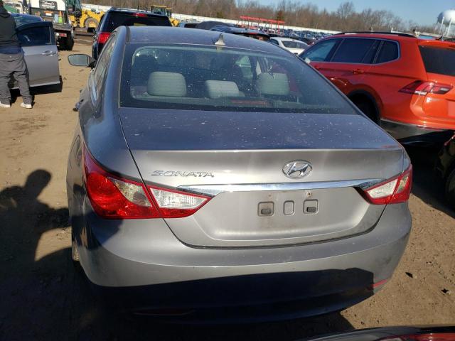 Photo 6 from auction – 2011 HYUNDAI SONATA GLS with VIN 5NPEB4AC2BH072100