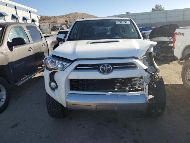 Photo 5 from auction – 2020 TOYOTA 4RUNNER SR with VIN JTEBU5JR5L5817703