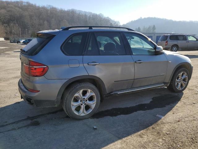 Photo 3 from auction – 2011 BMW X5 XDRIVE5 with VIN 5UXZV8C53BLL67926
