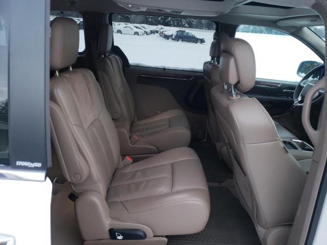 Photo 10 from auction – 2011 CHRYSLER TOWN & COU with VIN 2A4RR6DG4BR780420