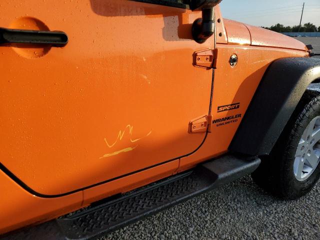 Photo 13 from auction – 2013 JEEP WRANGLER U with VIN 1C4BJWDG3DL557313