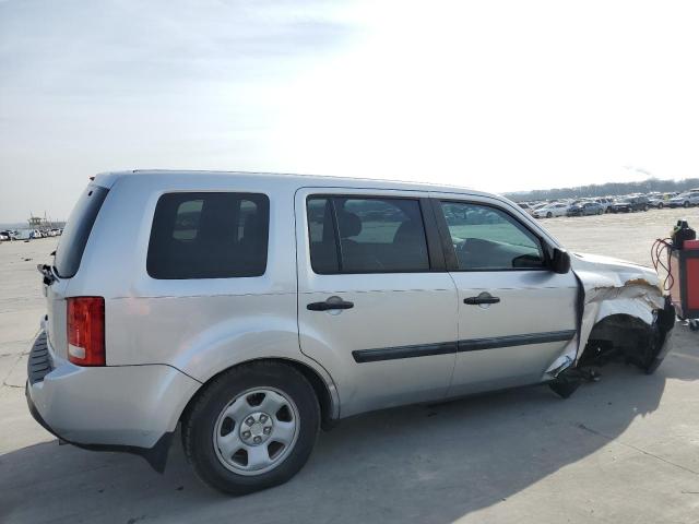 Photo 3 from auction – 2015 HONDA PILOT LX with VIN 5FNYF3H29FB029807