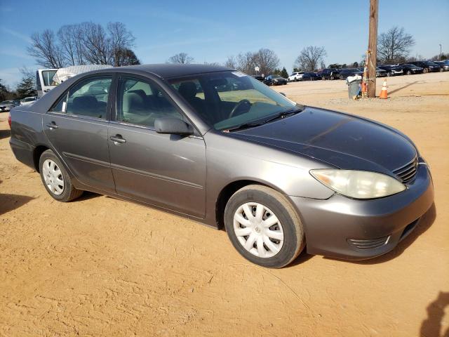 Photo 4 from auction – 2005 TOYOTA CAMRY LE with VIN 4T1BE32K15U558672