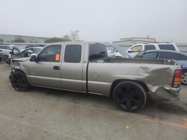Photo 2 from auction – 2001 CHEVROLET SILVERADO with VIN 2GCEC19V311301532