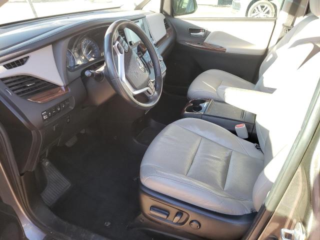 Photo 7 from auction – 2017 TOYOTA SIENNA XLE with VIN 5TDYZ3DC5HS871466