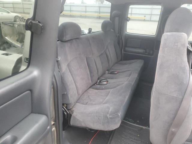 Photo 10 from auction – 2001 CHEVROLET SILVERADO with VIN 2GCEC19V311301532