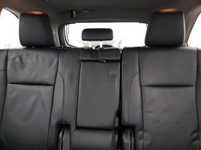 Photo 10 from auction – 2018 TOYOTA HIGHLANDER with VIN 5TDJZRFHXJS538134