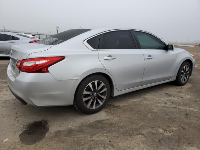 Photo 3 from auction – 2017 NISSAN ALTIMA 2.5 with VIN 1N4AL3APXHC192780
