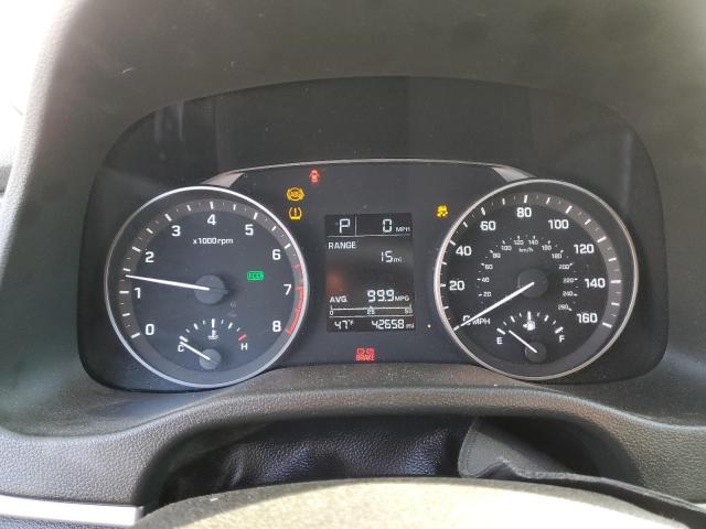 Photo 9 from auction – 2018 HYUNDAI ELANTRA with VIN 5NPD74LF2JH331798