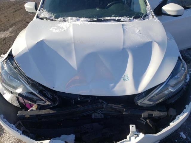Photo 11 from auction – 2017 NISSAN SENTRA S with VIN 3N1AB7AP1HL661038