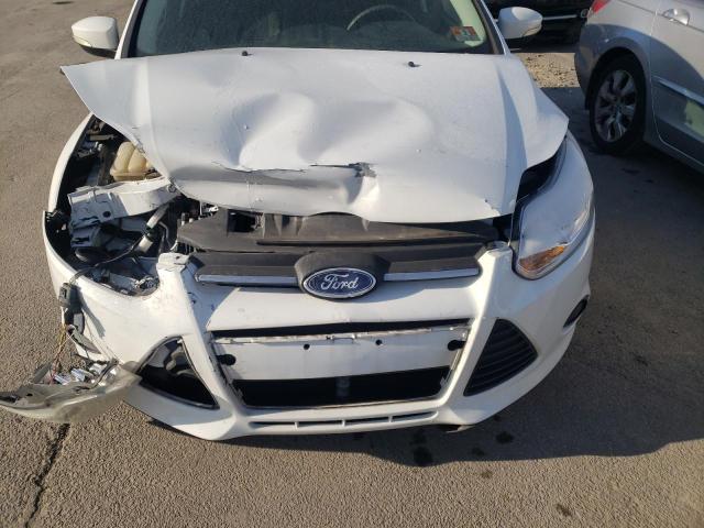 Photo 11 from auction – 2014 FORD FOCUS SE with VIN 1FADP3K29EL457107