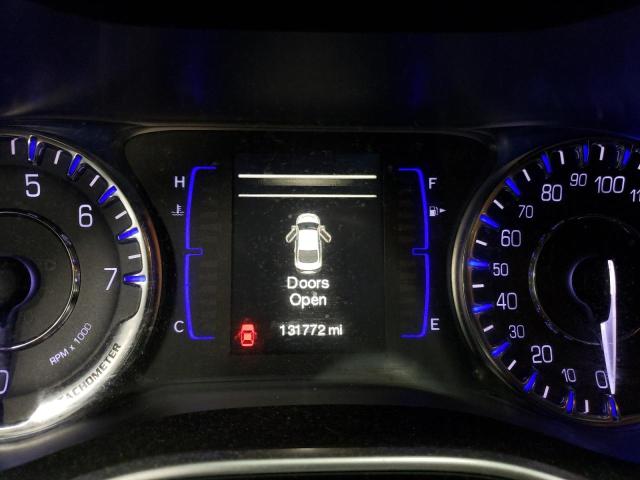 Photo 9 from auction – 2015 CHRYSLER 200 LIMITE with VIN 1C3CCCAB1FN608616